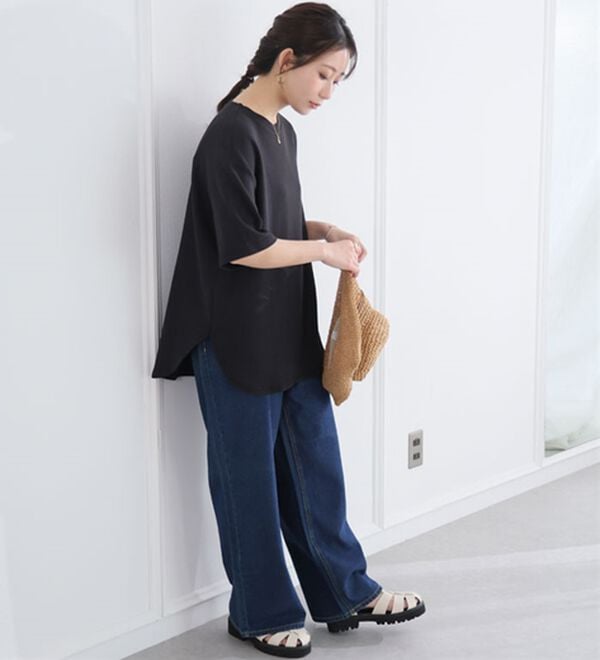 A HAPPY MARILYN（アハッピーマリリン）の「【Ｍ～８Ｌ】【ハッピーさらりん】裾ラウンド五分袖Ｔシャツ（Tシャツ）」｜詳細画像