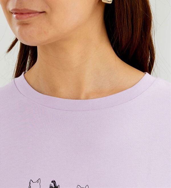 BELLUNA（ベルーナ）の「綿１００％着映えネコ柄プリントＴシャツ（Tシャツ）」｜詳細画像