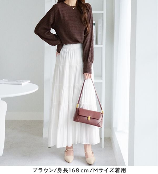 alotta（アロッタ）の「着映えジャカード素材パフ袖ゆるトップス（カットソー）」｜詳細画像