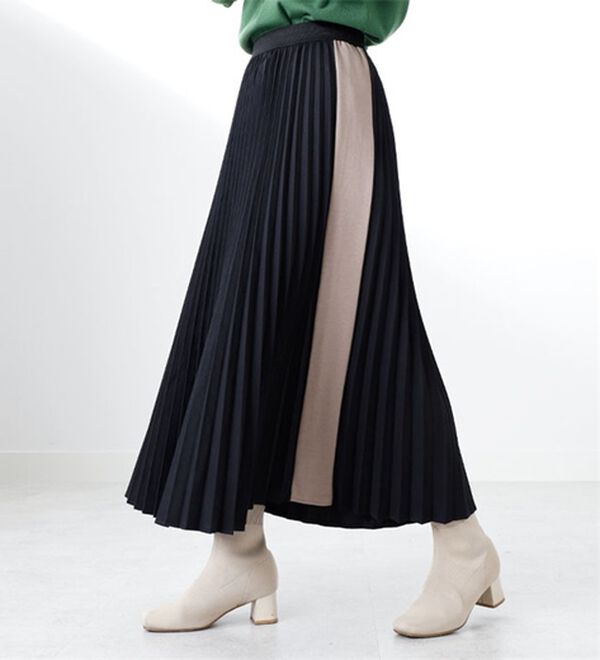 BELLUNA（ベルーナ）の「【Ｌａｇｒｉｌｕａ】配色ライン使いプリーツスカート（ロングスカート）」｜黒系