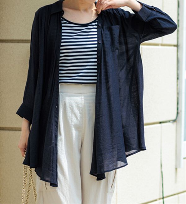 BELLUNA（ベルーナ）の「スラブ素材ドレープシャツチュニック（チュニック）」｜詳細画像