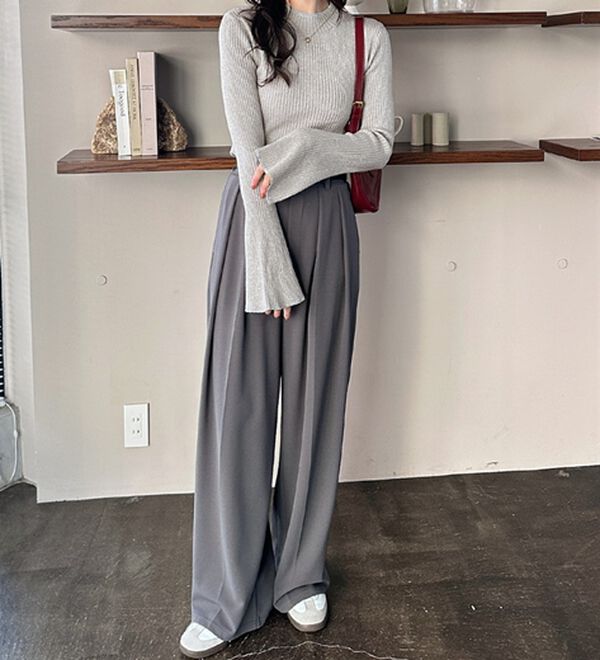 GeeRA（ジーラ）の「フレア袖ラメリブショートニットトップス（ニット・セーター）」｜詳細画像