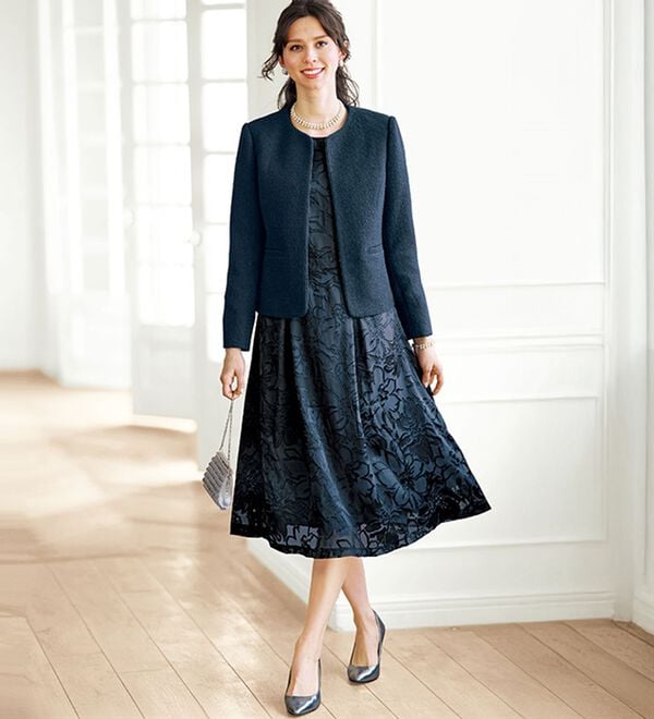 ジュネビビアン 花柄の黒いロングドレス•ショートボレロのセット Leja（レジャ） ドレス 「LEJA」ハイネック花柄レースウエストマーク