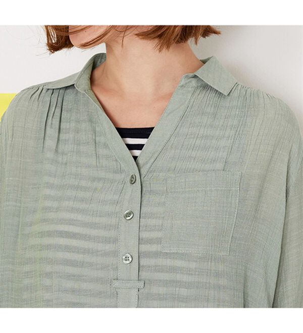 BELLUNA（ベルーナ）の「【シャツ+インナーのセット】スラブ素材ボタン使い裾タックシャツアンサンブル（アンサンブル）」｜詳細画像