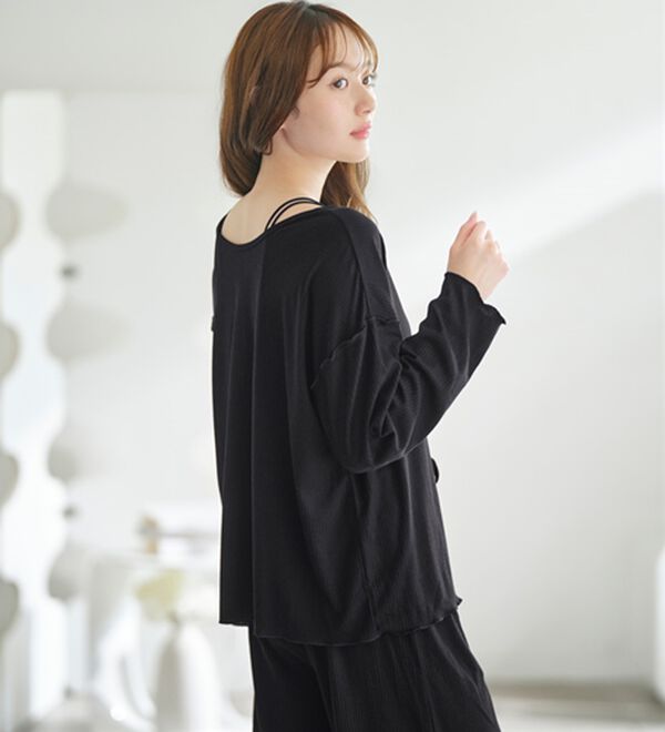 YU'NOW（ユナウ）の「＜リボンカーデ&times;ロングパンツ＞ぷるるん谷間のルームウエア３点セット（パジャマ・ルームウェア）」｜詳細画像