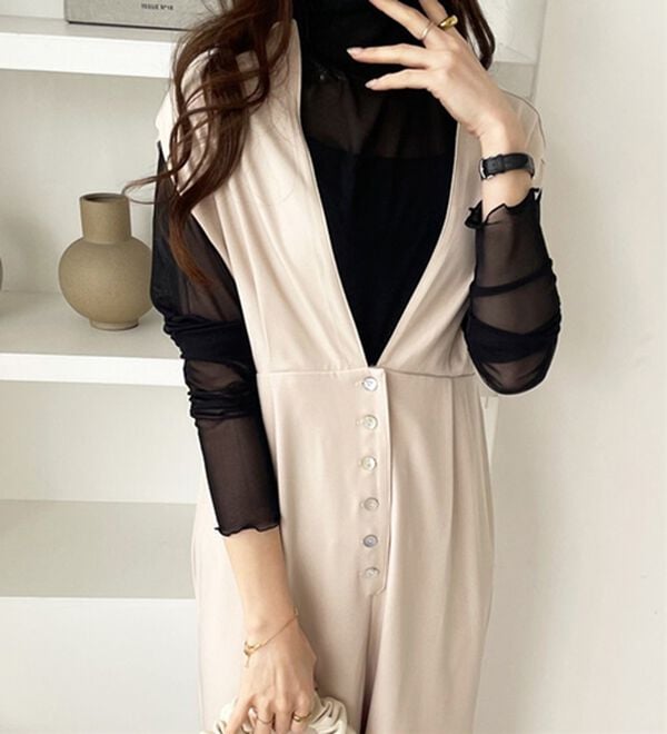 GeeRA（ジーラ）の「深Ｖネックフレンチスリーブサロペット（その他ワンピース）」｜詳細画像