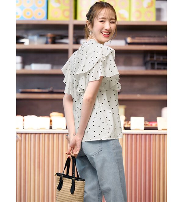 alotta（アロッタ）の「フリルデザインブラウス（ブラウス）」｜詳細画像