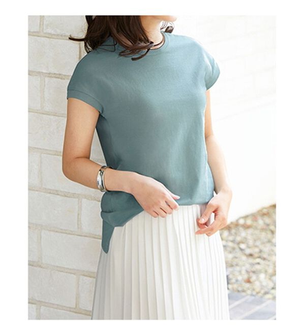 LAVIENNE（ラヴィエンヌ）の「大人世代のキレイに着こなすＴシャツ（Tシャツ）」｜詳細画像