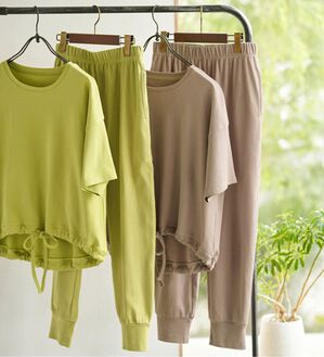 YU'NOW（ユナウ）の「【２点セット】コットン１００％ウエストドローストリングプルオーバー上下セット（パジャマ・ルームウェア）」｜詳細画像