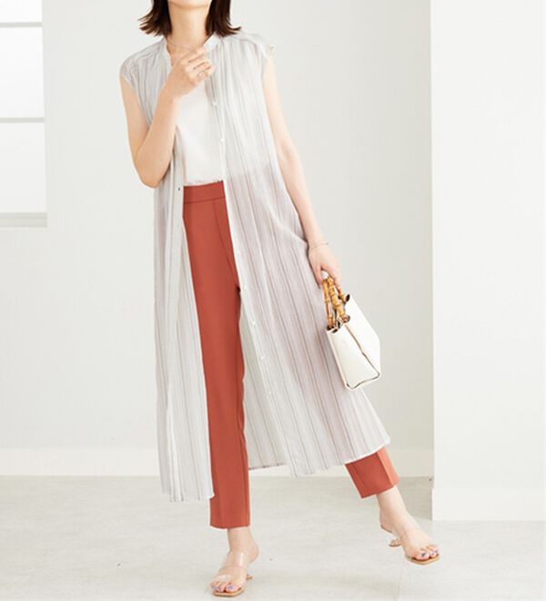 BELLUNA（ベルーナ）の「ラメ入りストライプ柄シアーロングシャツ（シャツワンピース）」｜詳細画像