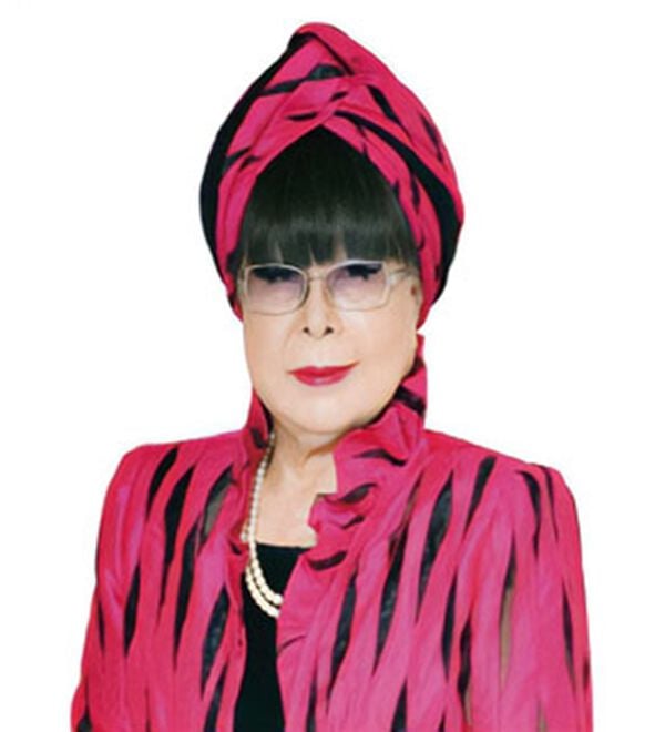 BELLUNA（ベルーナ）の「【２点セット】＜ＹＵＭＩ　ＫＡＴＳＵＲＡプロデュース＞着脱簡単シェルパール２点セット（ネックレス・ペンダント）」｜詳細画像