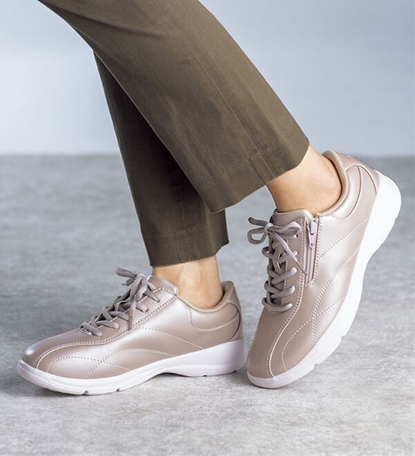 ルフラン（ルフラン）の「＜アサヒ＞足ラク軽量スニーカー（スニーカー）」｜詳細画像