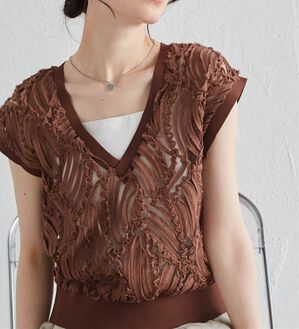 RANAN（ラナン）の「【前後２ＷＡＹ】シアー刺しゅうベスト（ベスト）」｜詳細画像