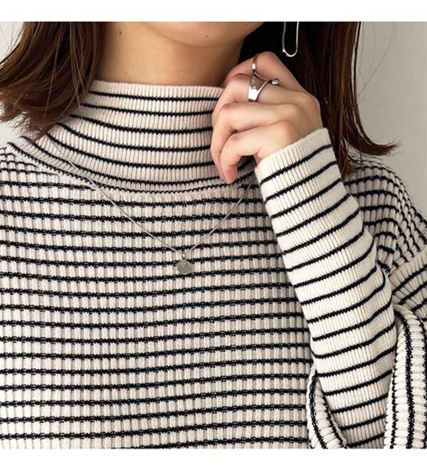 GeeRA（ジーラ）の「ボリュームスリーブハイネックニット（ニット・セーター）」｜詳細画像