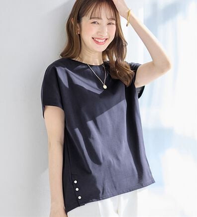 alotta（アロッタ）の「ひんやり裾パールデザインＴシャツ（カットソー）」