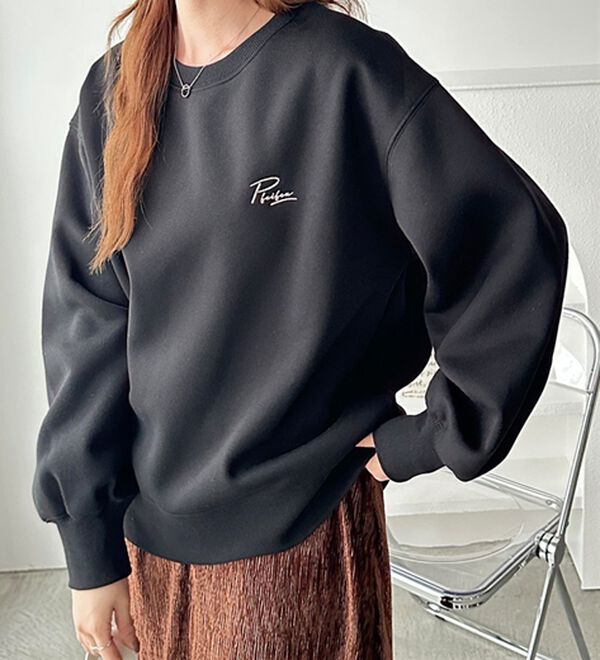 GeeRA（ジーラ）の「ロゴ＆ハート刺しゅう裏起毛スウェット（トレーナー・スウェット）」｜詳細画像