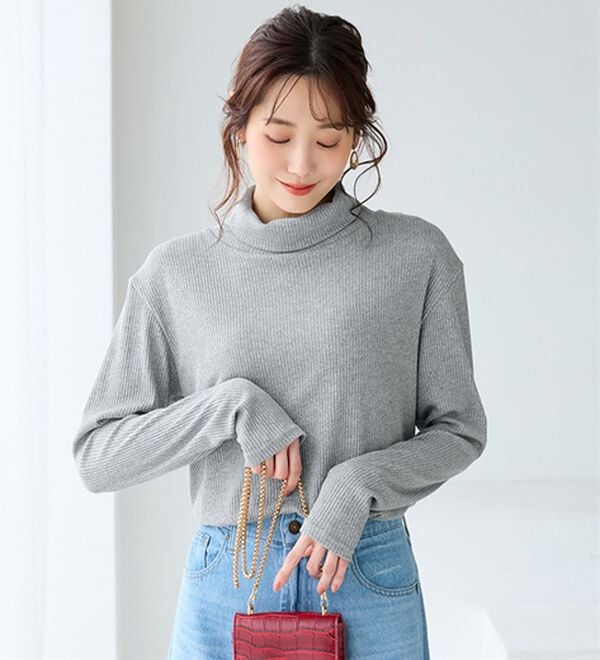 BELLUNA（ベルーナ）の「まるでニット！サラッと軽いリブハイネックプルオーバー（カットソー）」｜詳細画像