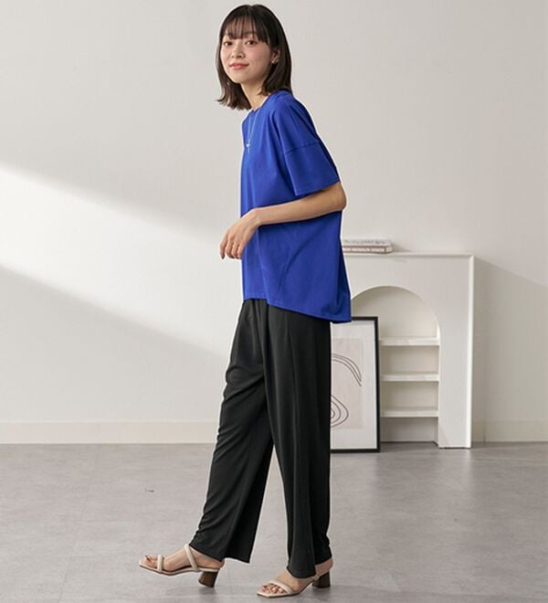 BELLUNA（ベルーナ）の「シュッと体型カバー！コクーンTシャツ（カットソー）」｜詳細画像