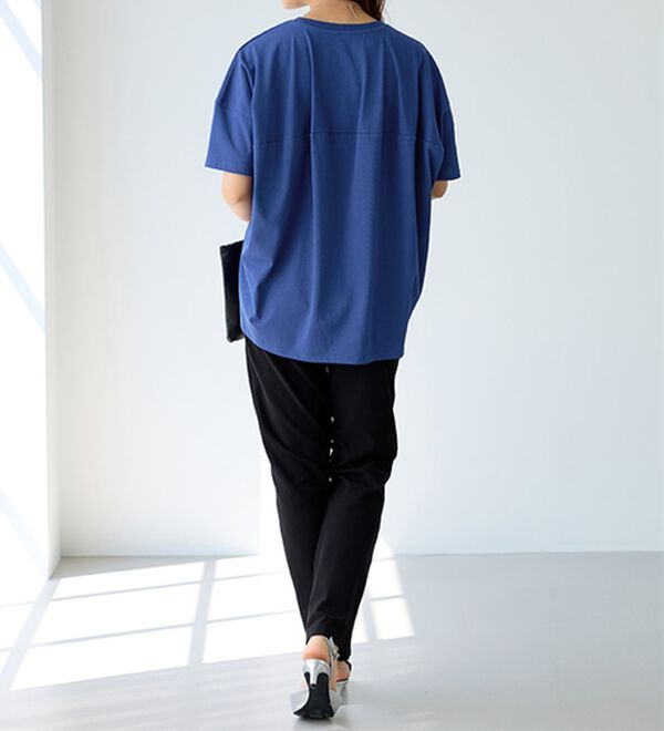 BELLUNA（ベルーナ）の「シュッと体型カバー！コクーンTシャツ（カットソー）」｜詳細画像