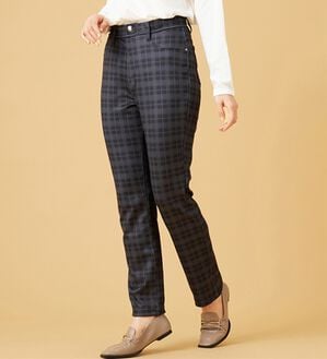 BELLUNA（ベルーナ）の「なめらかボンディング美脚ストレートパンツ（フルレングスパンツ）」｜黒系チェック