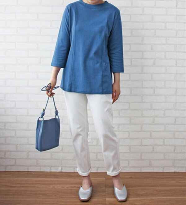 BELLUNA（ベルーナ）の「綿１００％切替デザイン大人顔プルオーバー（チュニック）」｜詳細画像