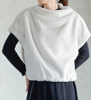 RANAN（ラナン）の「ファープルオーバー（ベスト）」｜詳細画像