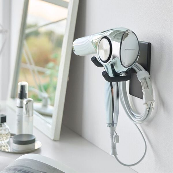 iellio（イエリオ）の「タワー　ウォール角度調節ドライヤーホルダー＜ｔｏｗｅｒ山崎実業＞（洗面用品）」｜詳細画像