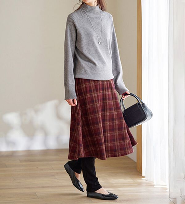 BELLUNA（ベルーナ）の「まるではく毛布！静電防止付レギンス付スカート（フルレングスパンツ）」｜詳細画像