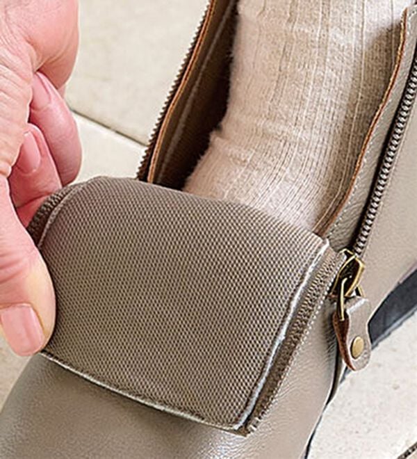 BELLUNA（ベルーナ）の「ゆったり５Ｅダブルファスナーブーツ（ブーツ）」｜詳細画像