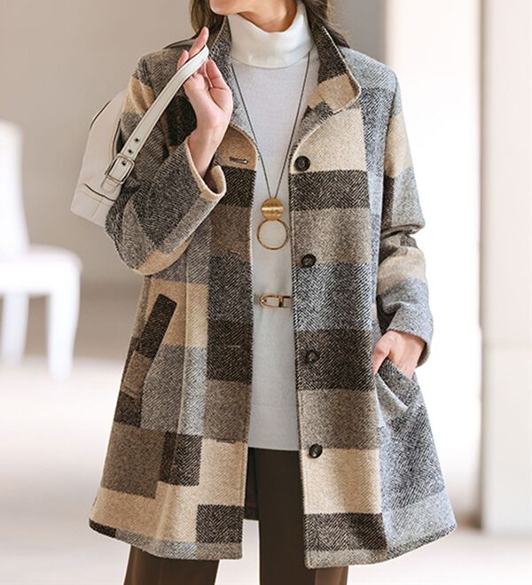 BELLUNA（ベルーナ）の「ウール混ブロック柄ジャカードデザインコート（ハーフコート）」｜詳細画像