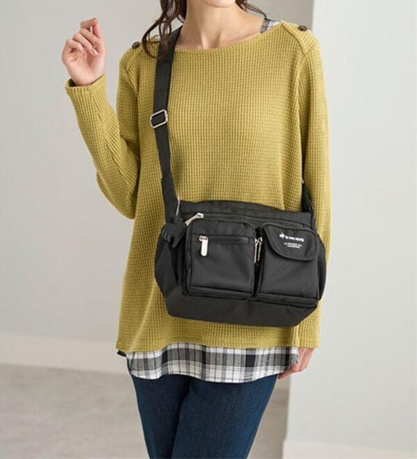 BELLUNA（ベルーナ）の「＜ルコック＞はっ水多ポケットショルダー（ショルダーバッグ）」｜詳細画像