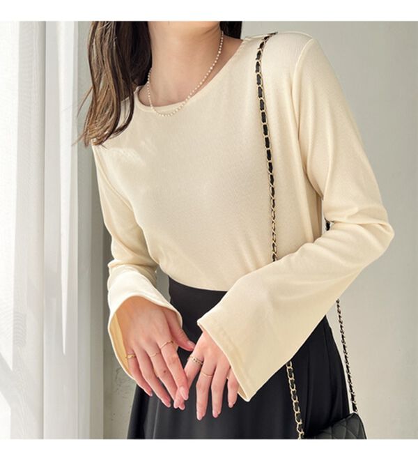 GeeRA（ジーラ）の「クルーネックフレアスリーブリブカットソー（カットソー）」｜詳細画像