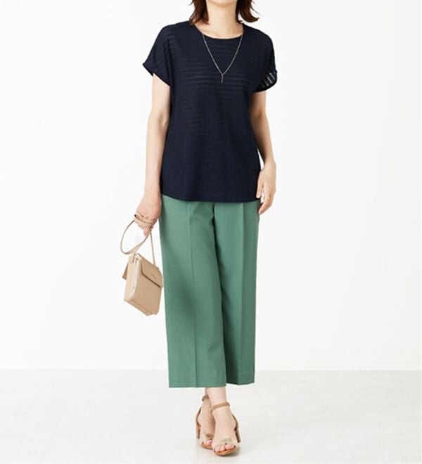 BELLUNA（ベルーナ）の「ネックレス付ジャカード素材プルオーバー（カットソー）」｜詳細画像