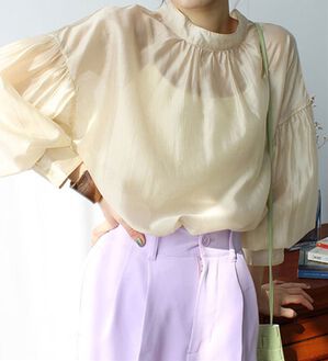 GeeRA（ジーラ）の「シアー素材ボリュームスリーブブラウス（ブラウス）」｜ベージュ