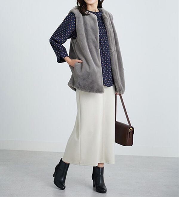 BELLUNA（ベルーナ）の「ホック付き！着映えるファーベスト（ベスト）」｜詳細画像