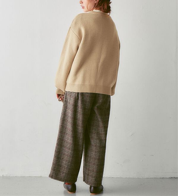 Viola e Viola（ヴィオラ エ ヴィオラ）の「ゆるシルエットロゴデザインニットトップス（ニット・セーター）」｜詳細画像