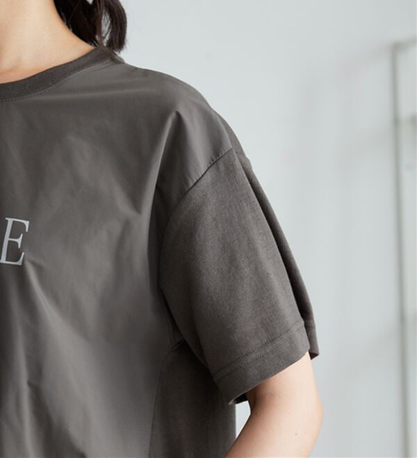 BELLUNA（ベルーナ）の「異素材切替ロゴプリントプルオーバー（カットソー）」｜詳細画像