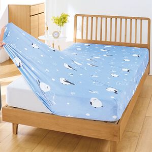 「柄がかわいいぐーんと伸びてぴったりフィットシーツ（敷布団カバー・シーツ）」｜シマエナガ