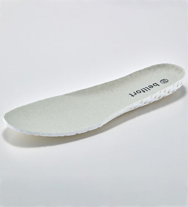 BELLUNA（ベルーナ）の「きらめきビジューニットスニーカー（スニーカー）」｜詳細画像