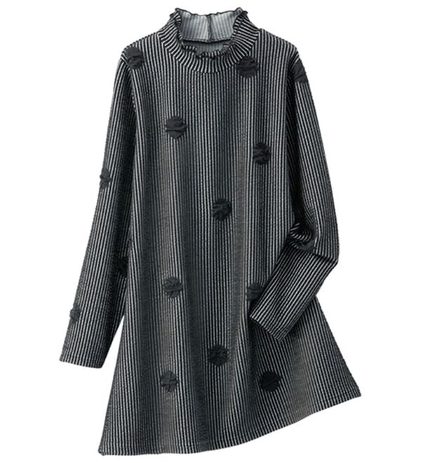 BELLUNA（ベルーナ）の「華やかふくれジャカードチュニック（チュニック）」｜黒系ドット柄