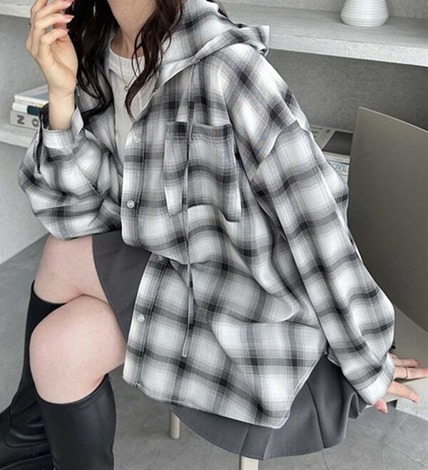 GeeRA（ジーラ）の「羽織にも◎フード付きオーバーサイズシャツ（シャツ）」｜詳細画像