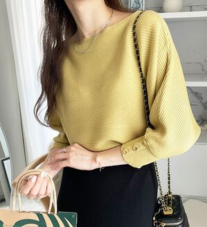 GeeRA（ジーラ）の「袖ボタン付ドルマンニットトップス（ニット・セーター）」｜イエロー