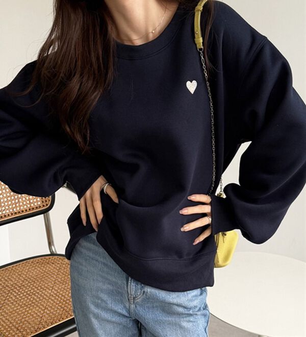 GeeRA（ジーラ）の「ロゴ＆ハート刺しゅう裏起毛スウェット（トレーナー・スウェット）」｜詳細画像