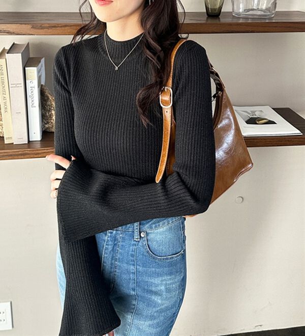 GeeRA（ジーラ）の「フレア袖ラメリブショートニットトップス（ニット・セーター）」｜詳細画像