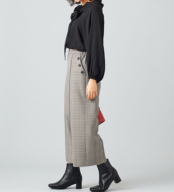 BELLUNA（ベルーナ）の「ウーリッシュ素材釦使いワイドパンツ（ワイドパンツ・ガウチョ）」｜詳細画像