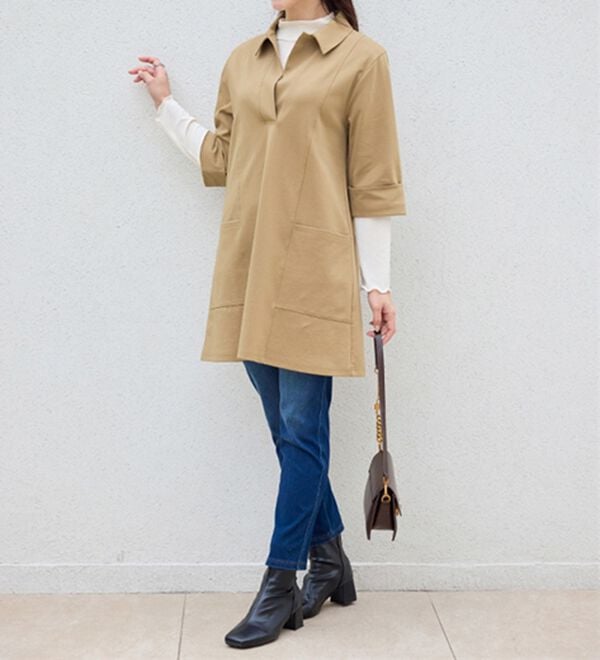 BELLUNA（ベルーナ）の「なめらかポンチ素材衿付きチュニック（チュニック）」｜詳細画像