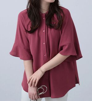 BELLUNA（ベルーナ）の「衿フリル華やかデザインブラウス（ブラウス）」｜ピンク