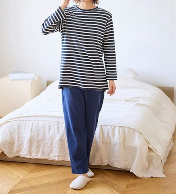 LAVIENNE（ラヴィエンヌ）の「【とろける肌心地】綿１００％やわらかスムースパジャマ（パジャマ・ルームウェア）」｜詳細画像