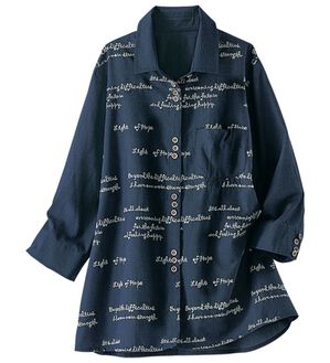 BELLUNA（ベルーナ）の「英字刺しゅうゆったりシャツブラウス（シャツ）」｜ネイビー
