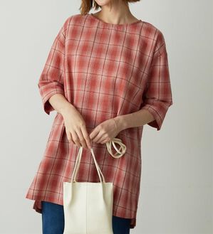 BELLUNA（ベルーナ）の「サッカー素材チェック柄チュニック（チュニック）」｜コーラル系
